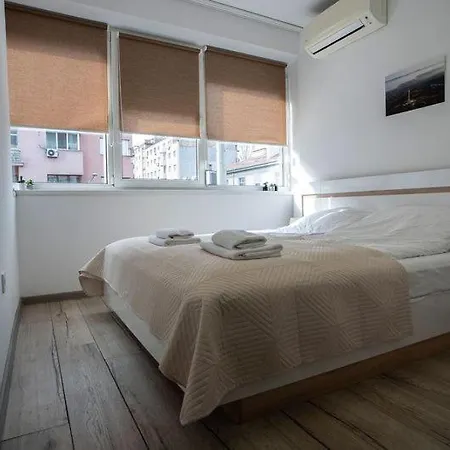 Apartment 1bdr Flat In Center Of Cathedral Alexander Nevsky Sofia